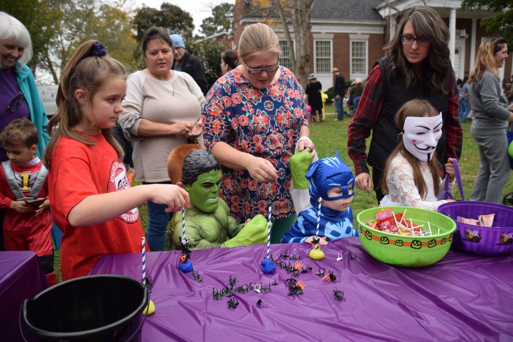library festival 10-2019 064 (1024x683).jpg